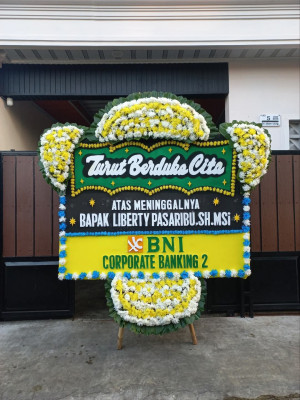 Papan Bunga Duka di Umbunasi