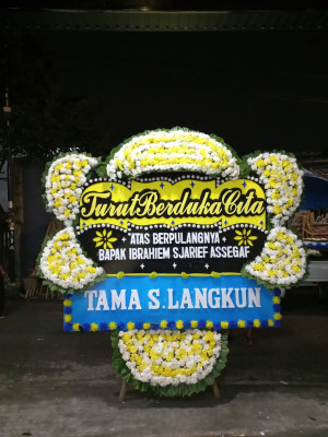 Papan Bunga Duka di Umbunasi